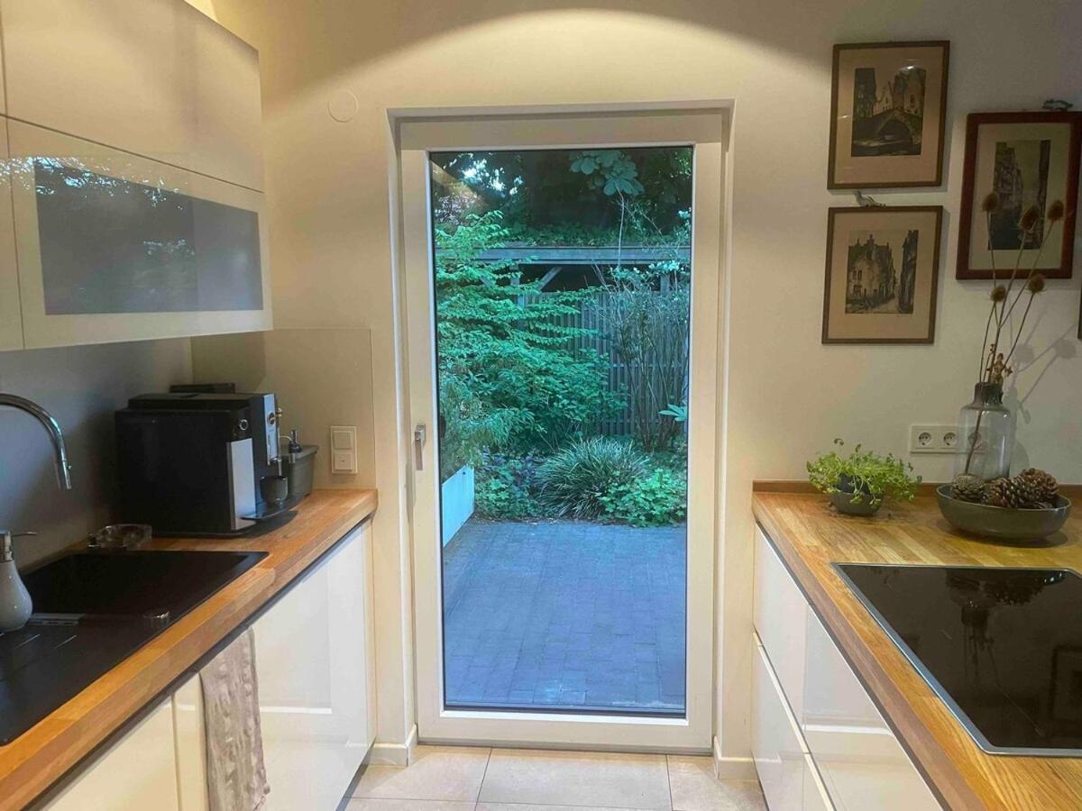 Modernes Holzhaus Im Skandinavischen Stil Mit Sauna, Garten Und 2 Katzen 诺德施泰特 外观 照片